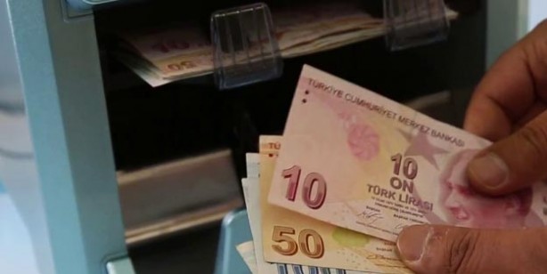 Foto - Fitre kime verilir kime verilmez? Fitre anneye babaya verilir mi? Fitre kardeşlere verilebilir mi?