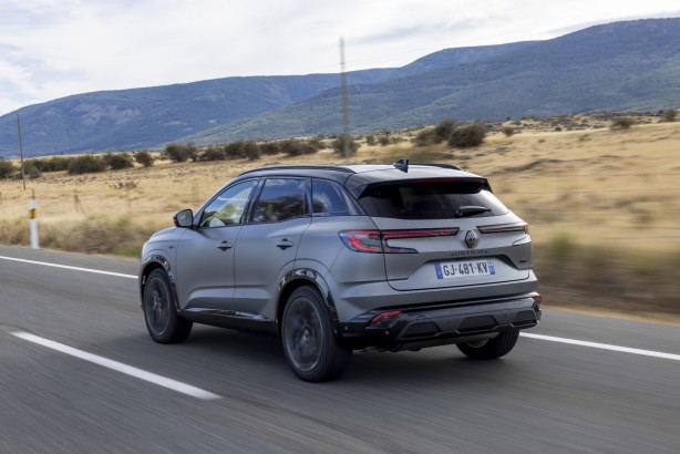 Foto - Fiyatı belli oldu! Merakla beklenen otomobil geliyor