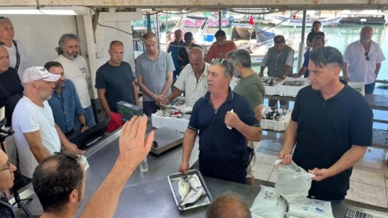 Foto - Fiyatı dudak uçuklatıyor! Gece avlanıyor sabah alıcıyla buluşuyor