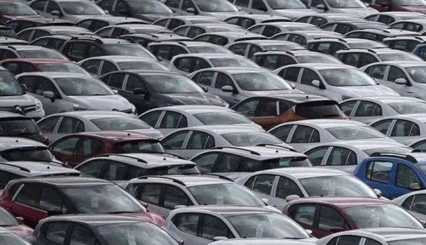 Foto - Fiyatı en hızlı düşen otomobiller belli oldu! İşte o liste...