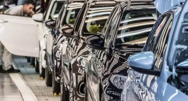 Foto - Fiyatlar neredeyse yarı yarıya! İşte ucuz lüks araç satışlarının perde arkası