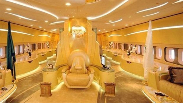 Foto - Fiyatları dudak uçuklatıyor! İşte en pahalı uçaklar...