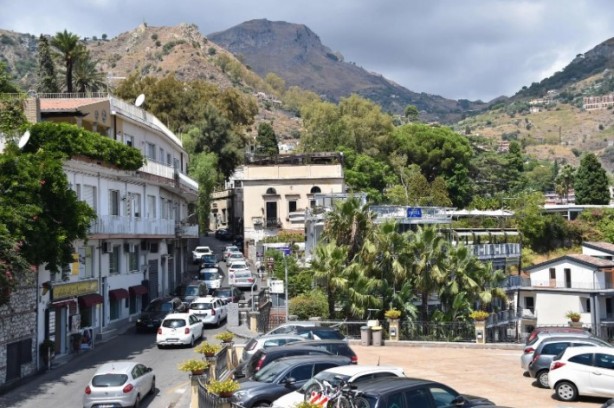 Foto - Fiyatları duyanlar kulaklarına inanamıyor: Burada evler 3 Euro!