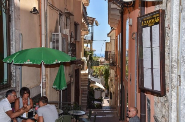 Foto - Fiyatları duyanlar kulaklarına inanamıyor: Burada evler 3 Euro!