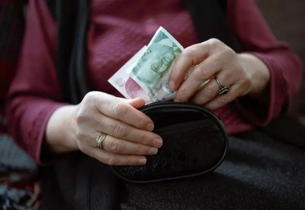 Foto - Flaş flaş flaş… 1999 sonrası sigortalı olanlara kademeli emeklilik geliyor! Kimler yararlanacak? Yaş ve prim gün şartları neler? İşte tam liste