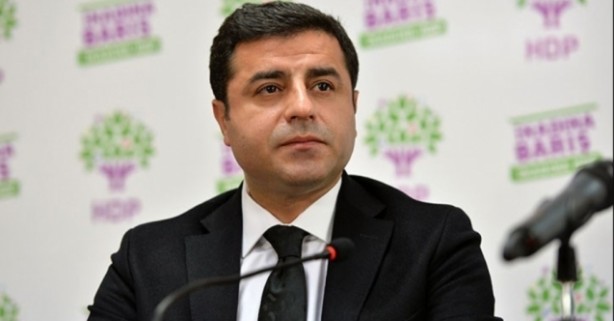 Foto - Flaş flaş flaş! Ve Selahattin Demirtaş hapisten çıktı 