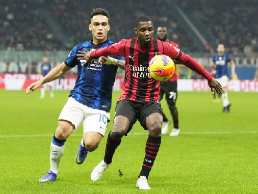 Foto - Flaş gelişme böyle duyuruldu... Galatasaray'a sürpriz sol bek!