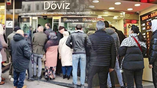 Flaş gelişme! Doları, eurosu olan işi gücü bırakıp hemen döviz bürolarına koşacak! Az önce tüm Türkiye’ye açıklandı