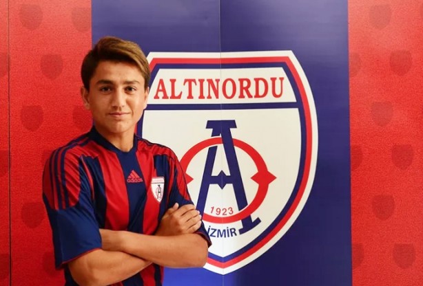 Foto - Flaş gelişme: Futbolcu yetiştiren fabrikaydı! Ve büyük fiyasko...