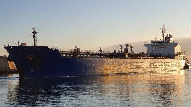 Ucuza petrol satmaya başlamışlardı! Türkiye o ülkeden 400 bin varil petrol aldı