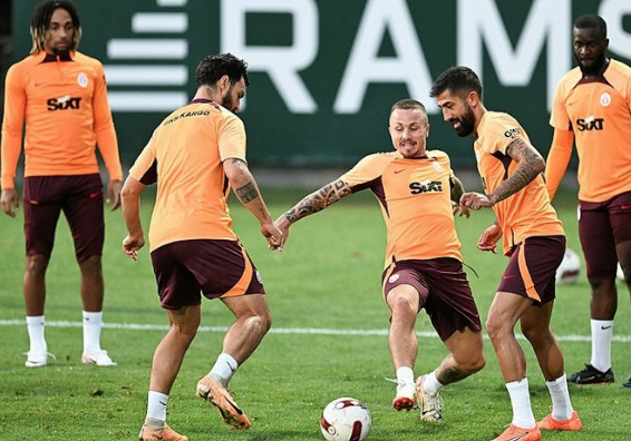 Flaş karar! Az önce tüm Türkiye’ye duyuruldu: Galatasaray'da kimsenin beklemediği ayrılık! Geri dönüyor...