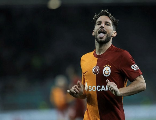 Foto - Flaş karar! Az önce tüm Türkiye’ye duyuruldu: Galatasaray'da kimsenin beklemediği ayrılık! Geri dönüyor...