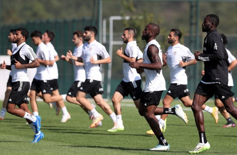 Foto - Flaş karar: Beşiktaş'ta Burak Yılmaz bir ilk peşinde! Galatasaray derbisinde...