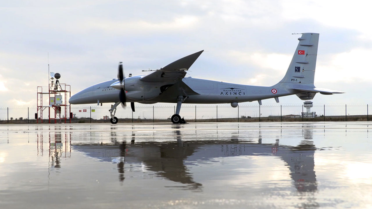 Foto - Türk SİHA'larının karşısına Türk İHA'larını çıkaracaklar! Bölge karıştı: Ankara'dan İHA aldık
