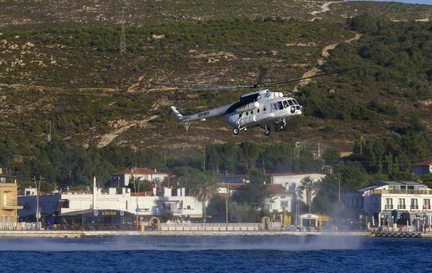 Foto - Foça'da orman yangını