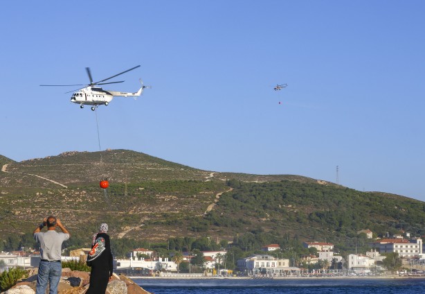 Foto - Foça'da orman yangını