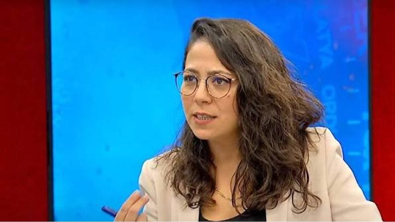 Foto - Fon kavgasında kılıçlar çekildi, Şamil Tayyar resmen çılgına döndü: Sen rakı sofrasının gülüsün