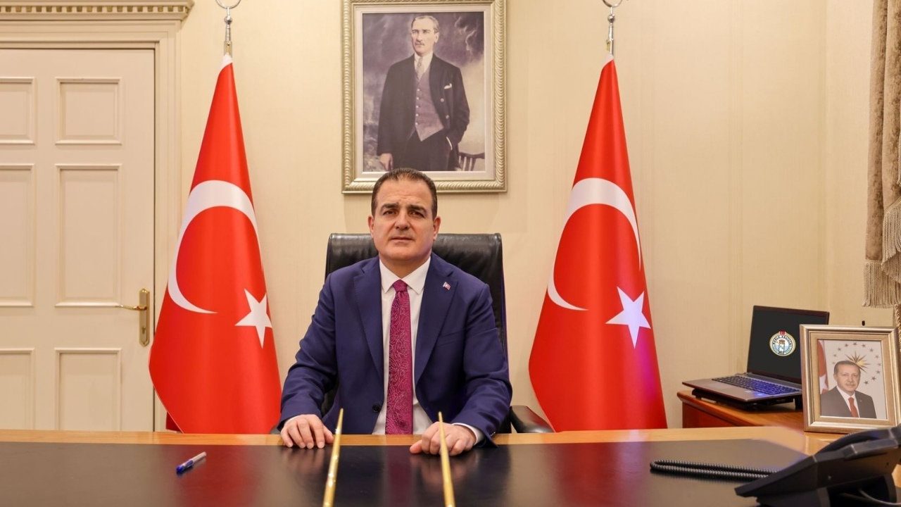 Foto - Fon vurgununda o valinin adı geçti, yer yerinden oynadı! Şamil Tayyar’dan o isme zehir zemberek çağrı: "Görevi bırakın"