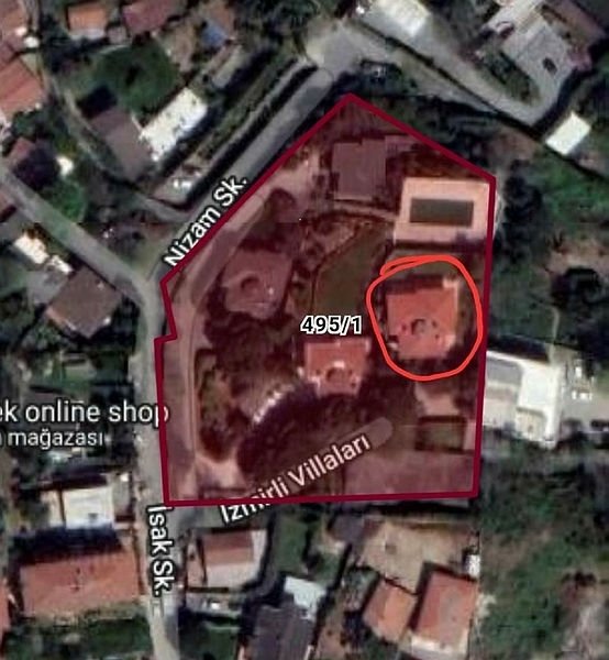 Foto - Fondaş medyanın patronuna şok! Kaçak villanın yıkımına başlandı