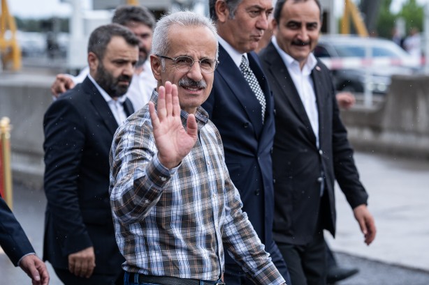 Foto - Ford Otosan’dan Türkiye’de bir ilk daha! Bakan Uraloğlu test etti 