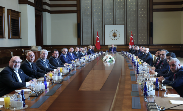 Foto - Formadaki unvan dikkat çekti! Hacıosmanoğlu, Başkan Erdoğan’ın huzurunda…