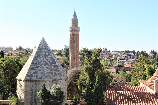 Foto - Fotoğraf çekmek için yasak dinlemedi