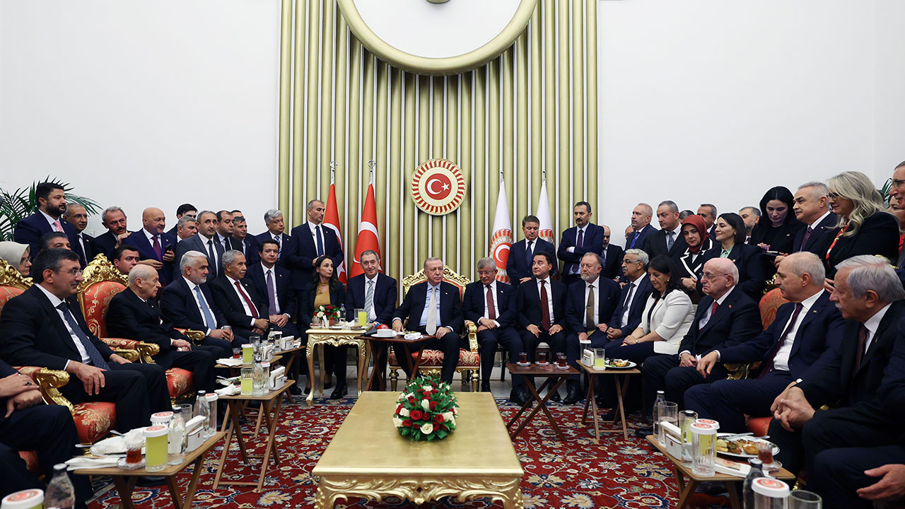 Foto - Fotoğraf Türkiye’nin gündemine oturmuştu! Fatih Erbakan’dan ittifak açıklaması geldi