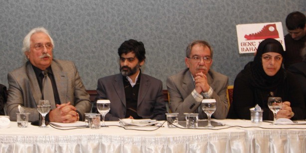 Foto - Fotoğraf ve hatıralarıyla Hasan Karakaya