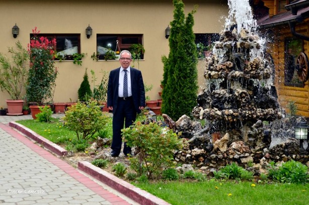 Foto - Fotoğraf ve hatıralarıyla Hasan Karakaya