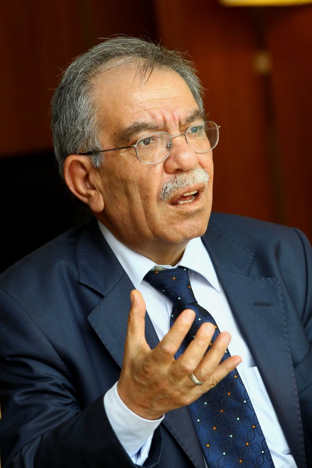 Foto - Fotoğraf ve hatıralarıyla Hasan Karakaya