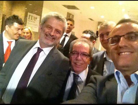 Foto - Fotoğraf ve hatıralarıyla Hasan Karakaya