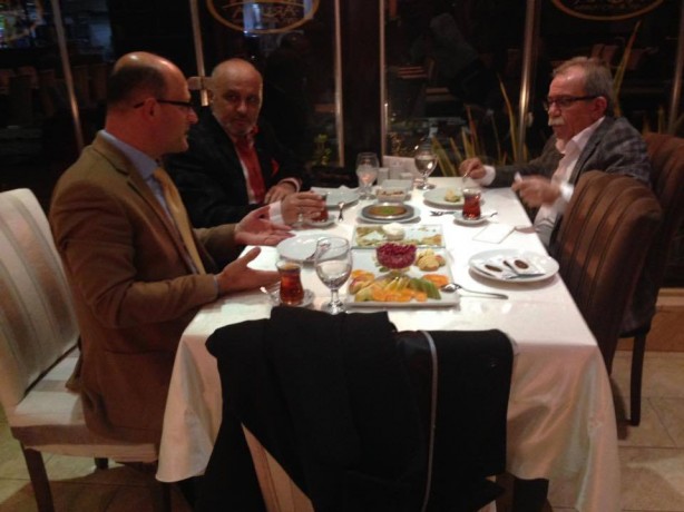 Foto - Fotoğraf ve hatıralarıyla Hasan Karakaya