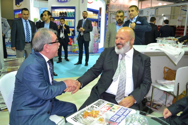 Foto - Fotoğraf ve hatıralarıyla Hasan Karakaya