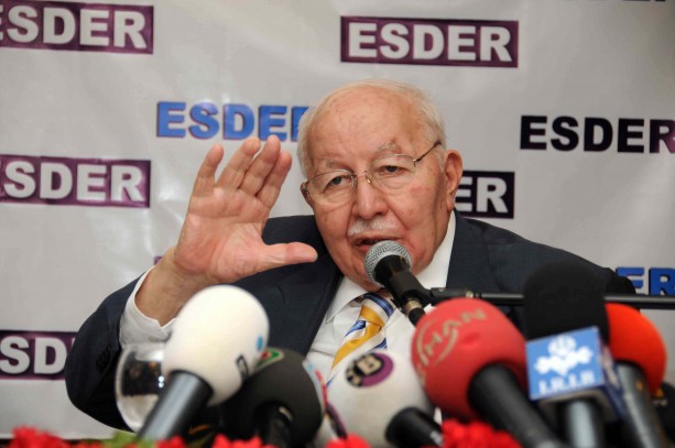 Foto - Fotoğraflarla Necmettin Erbakan
