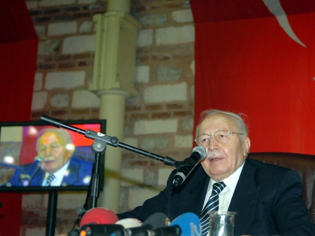Foto - Fotoğraflarla Necmettin Erbakan