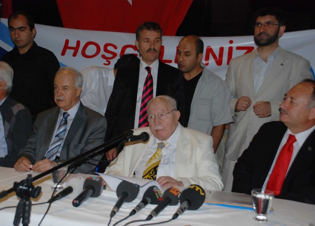 Foto - Fotoğraflarla Necmettin Erbakan