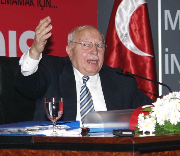 Foto - Fotoğraflarla Necmettin Erbakan