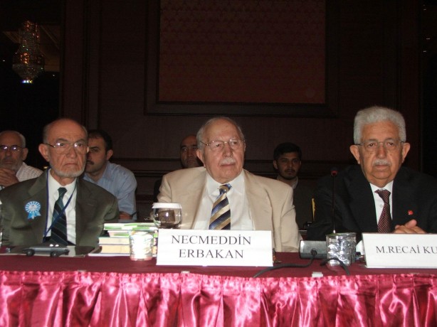 Foto - Fotoğraflarla Necmettin Erbakan