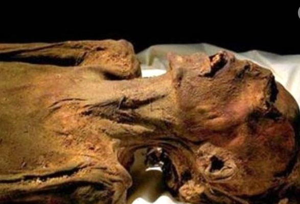 Foto - Fotoğraftaki detay kan dondurdu! Bilim dünyası açıklama yapamıyor