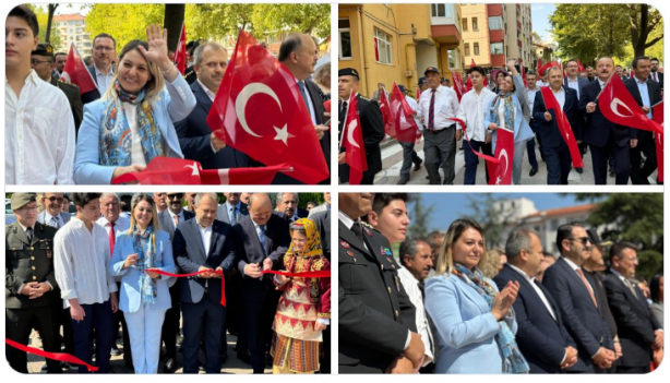 Foto - Fötr Şapka şakşakçıları! Ak Partili milletvekili de koroya dahil oldu