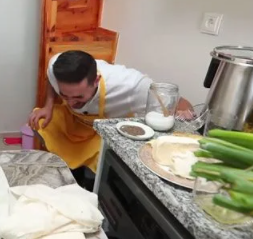 Foto - FOX TV’de Kadir Ezildi ile En Hamarat Benim'de çirkin olay! Annesi yaşındaki kadını…