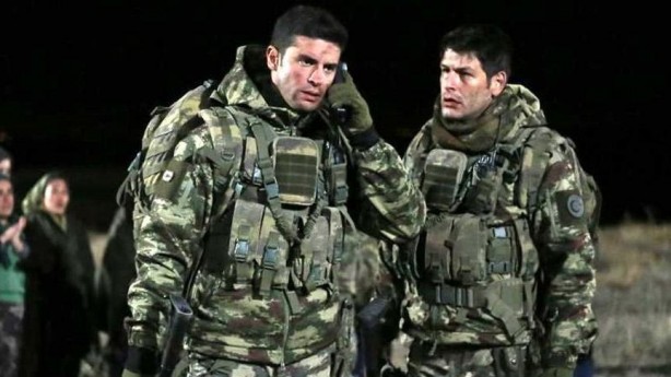 Foto - FOX TV'den "müjde" geldi! Ahlaksız sahneleriyle tepki çeken Zümrüdüanka dizisi final yapıyor