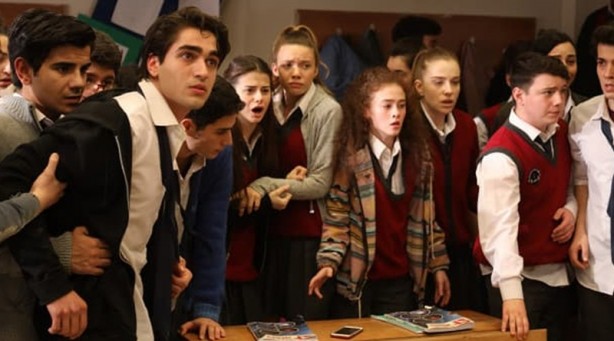 Foto - Fox TV'nin rezil dizisi alelacele final kararı aldı! Skandal büyük tepki çekti