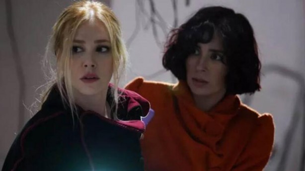 FOX TV’ye büyük şok! Birer birer bitiyorlar