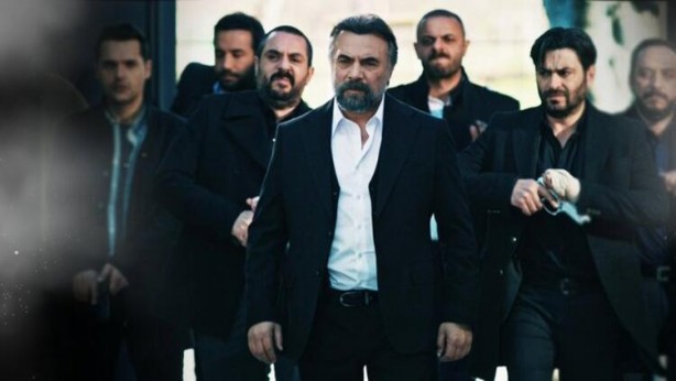 FOX’un rezil dizisiyle anılmıştı, Oktay Kaynarca devreye girdi! Kurtlar Vadisi’nden EDHO’ya bomba transfer