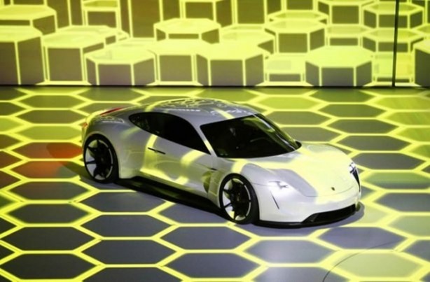 Foto - Frankfurt Fuarı'nda geleceğin otomobilleri