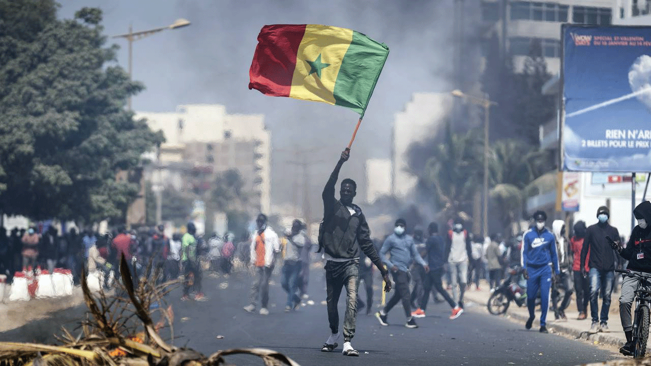 Foto - Bir sömürge imparatorluğunun sonu: Fransa bir ülkeden daha kovuldu!