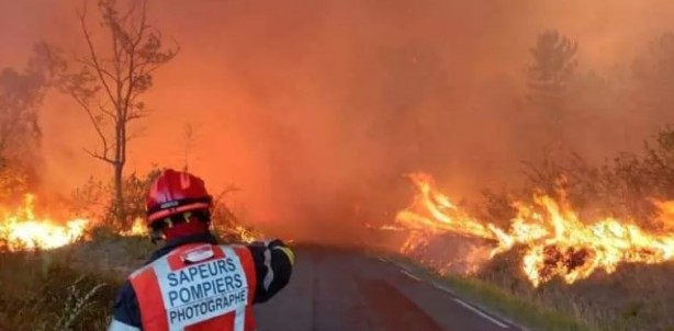Foto - Fransa cayır cayır yanıyor! Yangın günlerdir söndürülemiyor