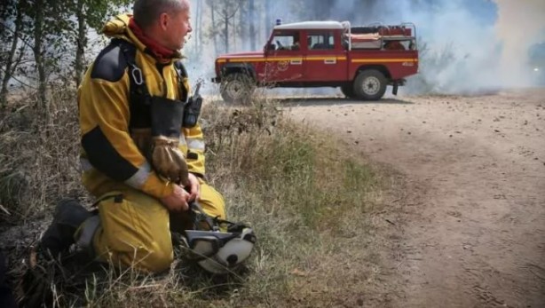 Foto - Fransa cayır cayır yanıyor! Yangın günlerdir söndürülemiyor