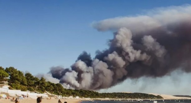 Foto - Fransa cayır cayır yanıyor! Yangın günlerdir söndürülemiyor